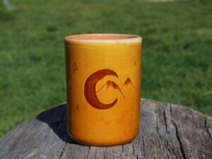 Pahar modern galben munte lună